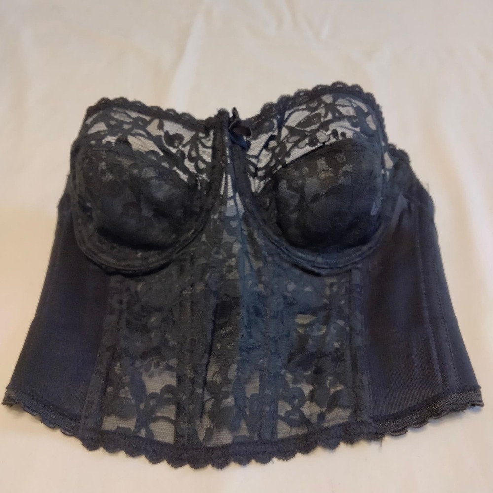 Subtract Vintage Strapless Black Lace Bra  34 B